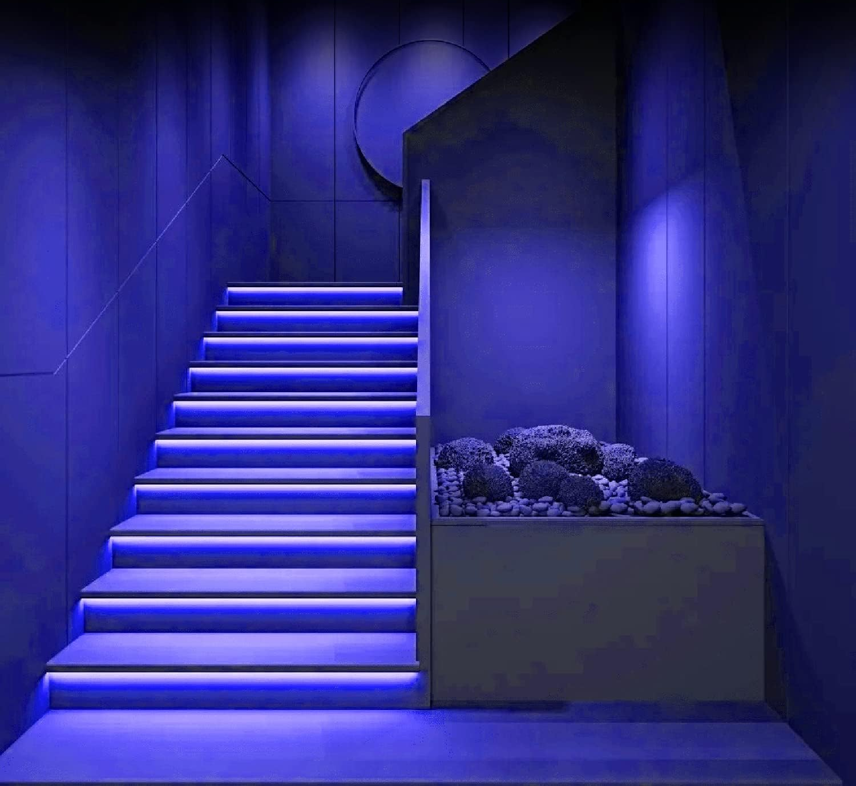 Another World VR Park Arena LED Neon Wall Lights SKU# AWVR003